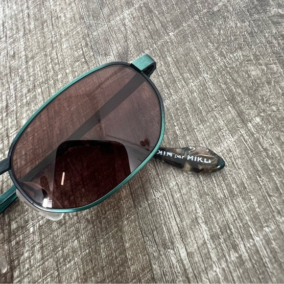 Alain Mikli Green Small Oval 90's Vintage Minimal Sunglasses - Picture 6 of 16